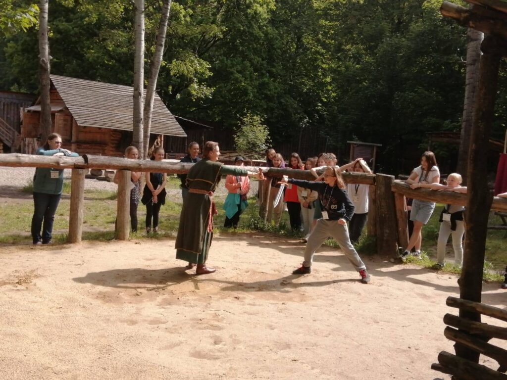 “Komunikuj, ale nehejtuj”