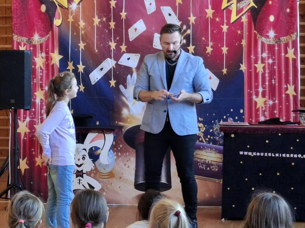 Kouzelník Reno