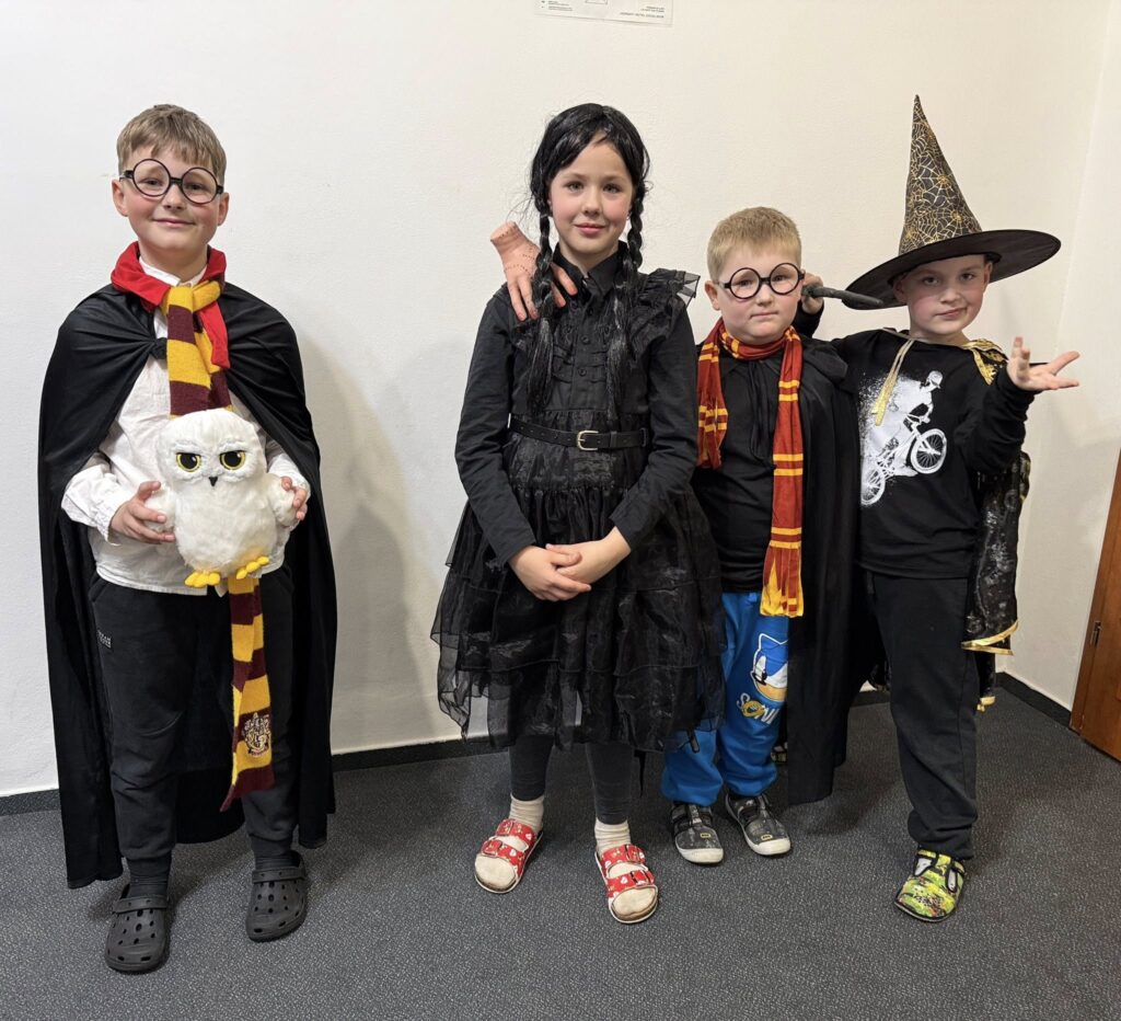 Horní Lomná . Kimovka venku a karneval