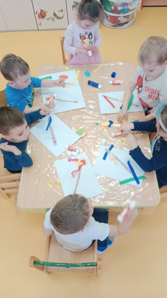 Krteček barví vajíčka – pokračování